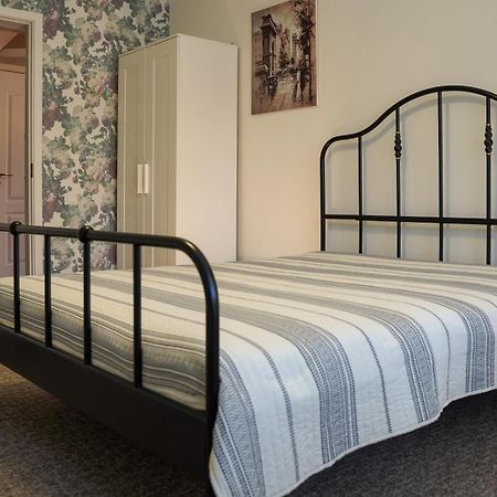 Apartamentai Birstono Centre Su Zidiniu Бирштонас Экстерьер фото