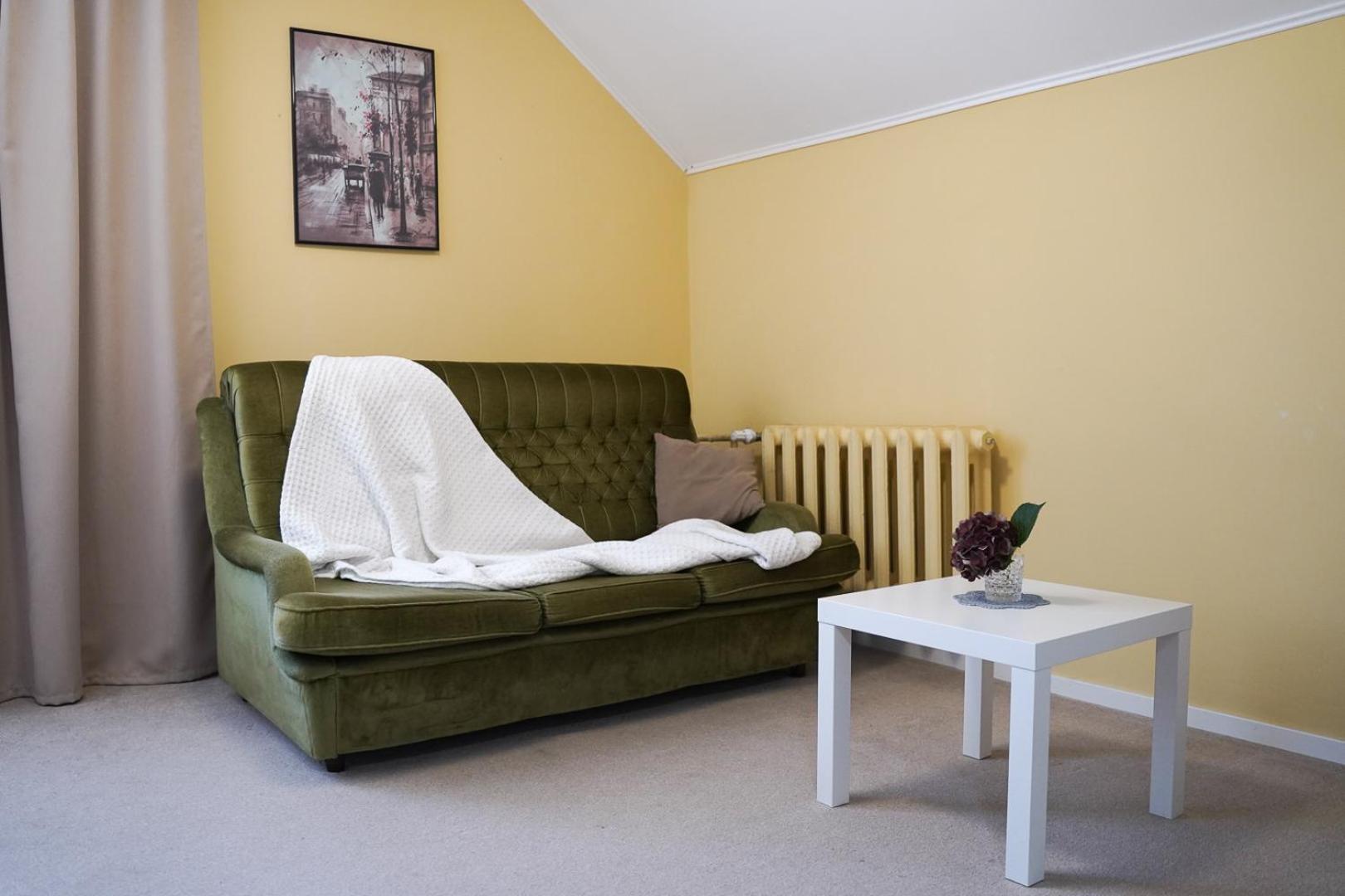 Apartamentai Birstono Centre Su Zidiniu Бирштонас Экстерьер фото